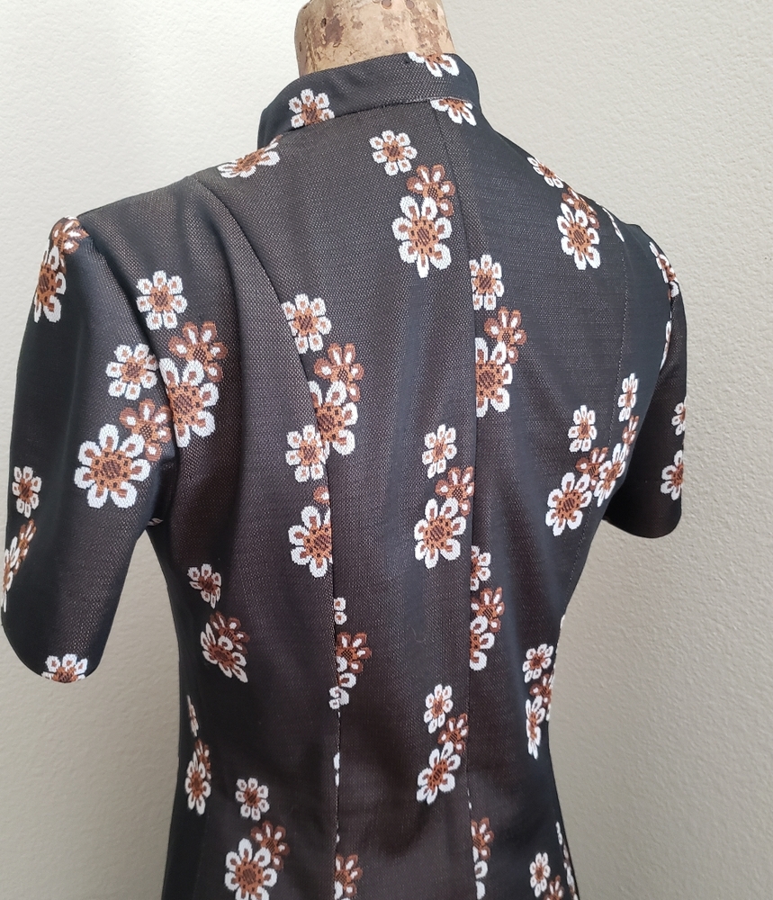 Vintage Dress Rare Find 😍 - Picture 5 of 11